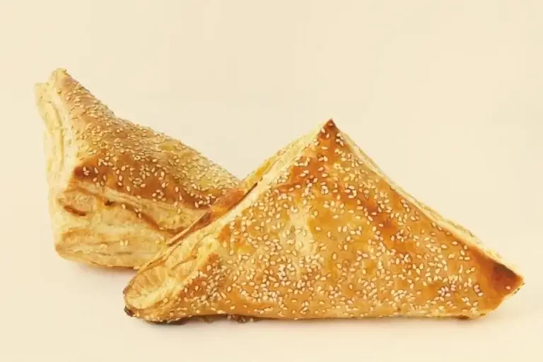 בורקס-גבינה-גדול-1920w